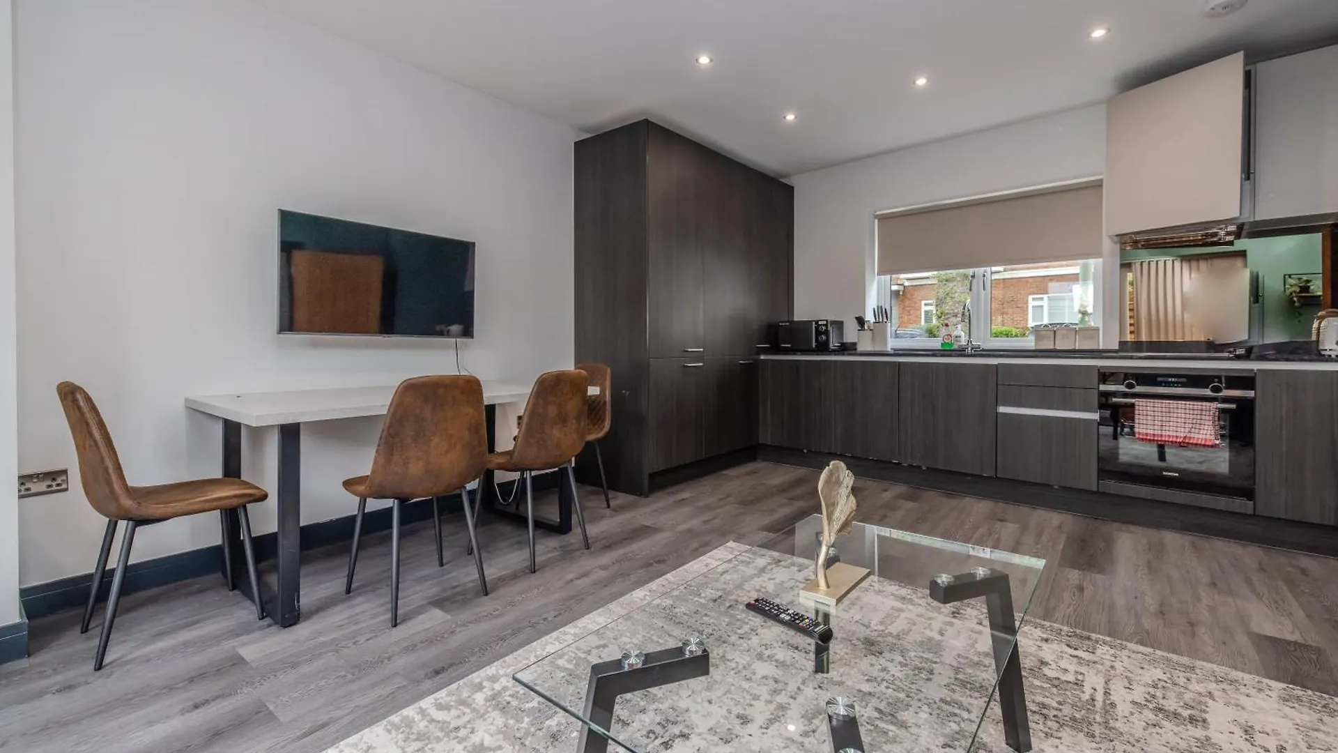 Central Hove 3 Bedroom Flat Bn340Bwil בריטניה
